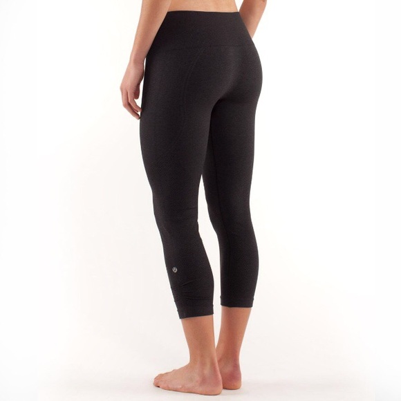 Lululemon Ebb and Flow Crop Legging in Deep Coal